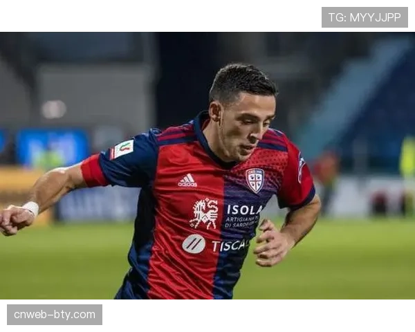 卡利亚里迎战萨索洛，传中策略成关键